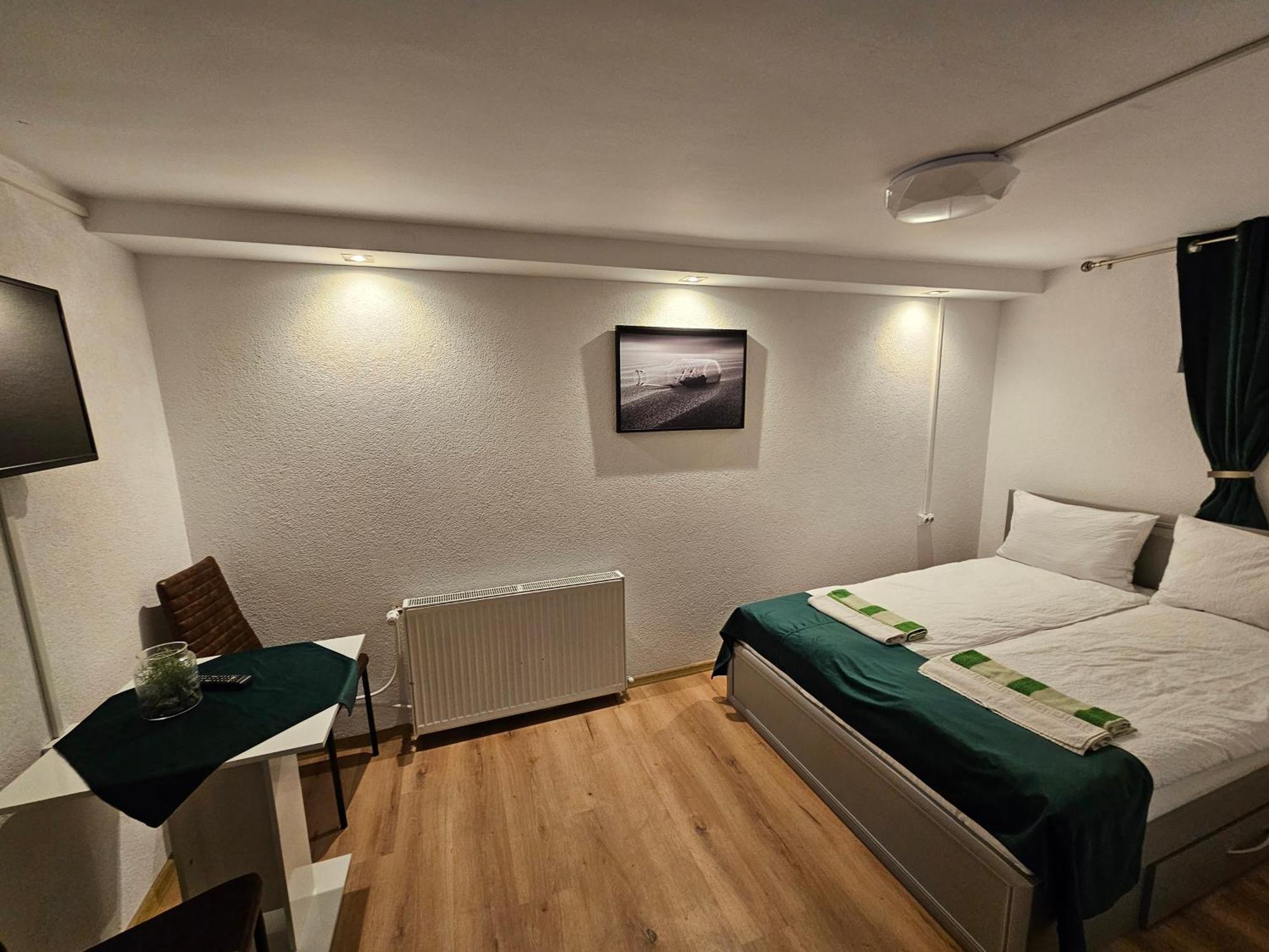 River Star Guest house *